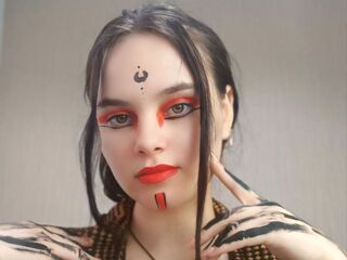 webcam girl chatroom ChristineGrays