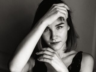 camslut ClareFlorence
