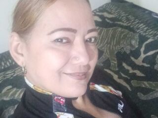 naked girl with webcam ClauTaylor