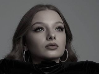 cam girl webcamsex CreolaScheidler