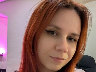 camgirl fingering shaved pussy CruelJones