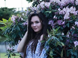 adult cam chat DaisyAngrisano