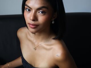 camgirl fingering shaved pussy DemiLevia
