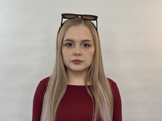 sex show online DonellaAutobee