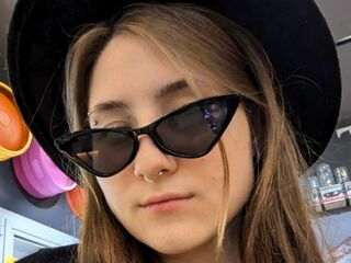 hot video chat EasterCaris