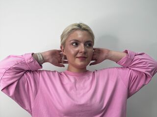 cam girl playing with vibrator EasterHiett
