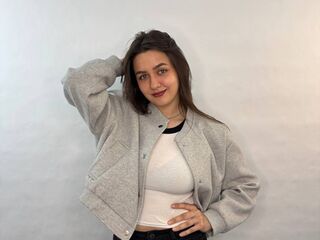 webcamgirl sexchat ElaraWhitmoren