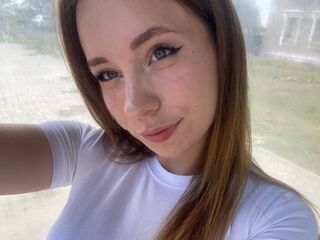 naked girl with live cam masturbating ElowenStar