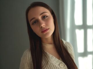 livesex cam girl ElwynaHarn