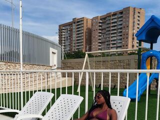 free nude webcam show EmmaLorenss