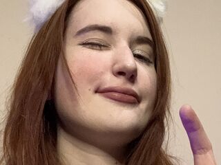 nude webcam EvaBorn