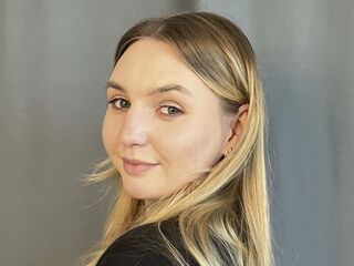 girl sex cam FloraBrenden