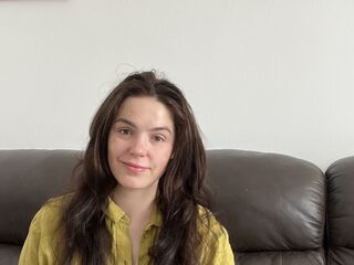 cam girl fingering GillKelly