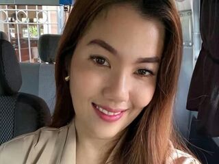 naughty camwhore HannahJane
