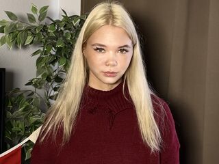 free webcam chatroom HeideSarkar