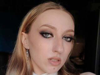 adult cam show HenriettaFare