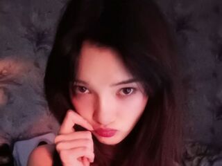 naughty cam girl masturbating with dildo IngerTycer