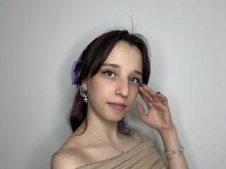 webcam girl IvyLewis