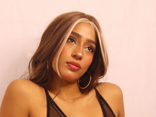 camwhore fingering pussy JadeKeim