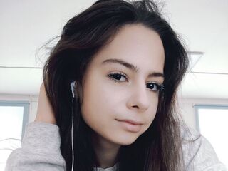 webcam bitch chatroom JameShivy