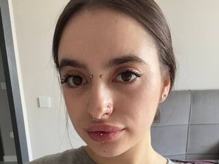 camwhore masturbating with vibrator JellyManrea