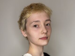 webcam chat room JenelleBarette