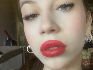 naughty cam JenniferSkyland