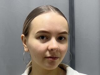 voyeur webcam JessicaYola