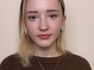 free chatroom JulianaGobler