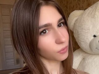 girl webcam KarieChuong