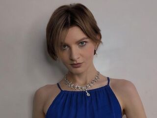 naked webcam girl masturbating KarinaBiz