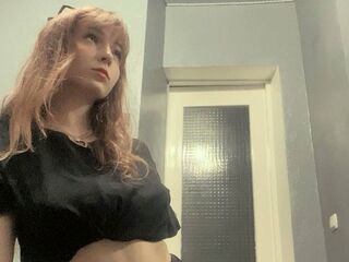 bedroom livesex KatheSanagustin
