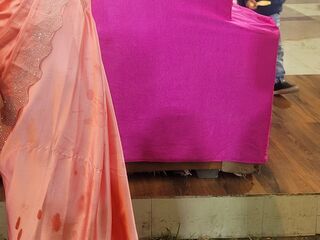 camslut naked KayleeLisha