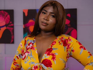 camslut naked KeishaDurand