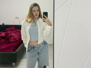 anal sex webcam KellyLynn