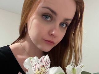 hot naked webcam girl KendalOrsen