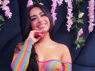 fingering girl cam picture KendraFerrati
