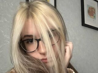 cam girl live KiraRihand