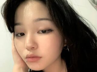 cam girl masturbating with dildo KizzyScheidegger