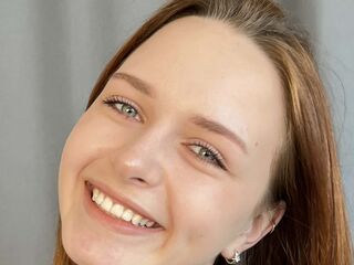 live cam girl picture KrystinaEisen