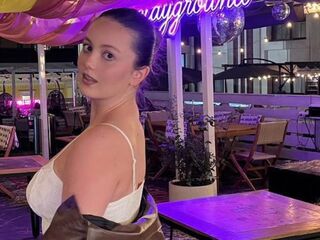 beautiful girl cam KyleeBig