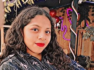 live teaser web cam KyraFade