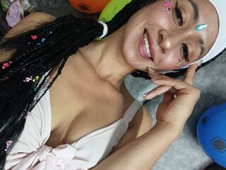 camgirl video chat room LauSanders