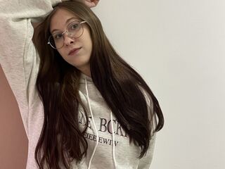 cam girl masturbating with sextoy LaunaRechtzigel