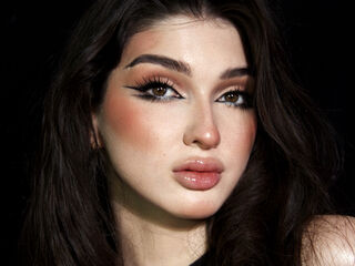 beautiful girl LeilaMyers