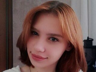 cam girl chat room LelaKravetsky