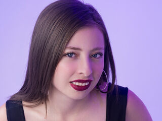 free live chatroom LennaPhillips