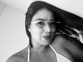 cam girl playing with vibrator Liceet
