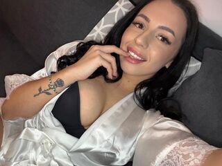 live cam show LilaWest