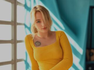 adult webcam chat room LornaCatts